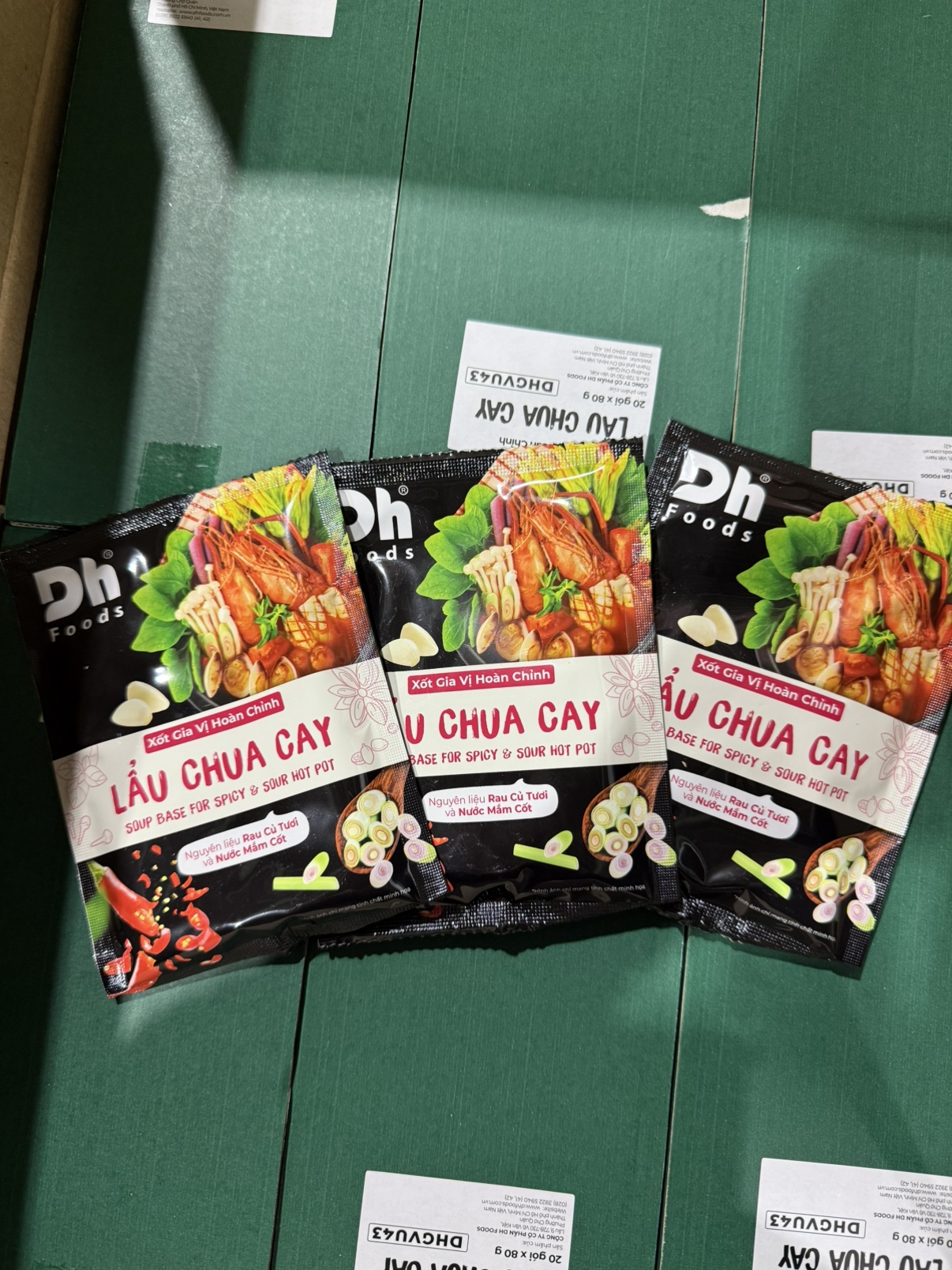 酸っぱい辛い火鍋スープの素・SỐT LẨU CHUA CAY